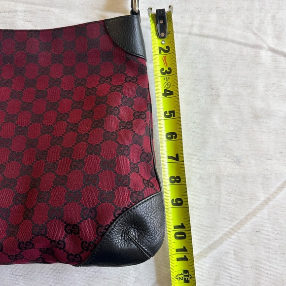 GUCCI PRE-OWENED RED GUCCI LOGO GG 2000-2015 - Picture 8 of 10